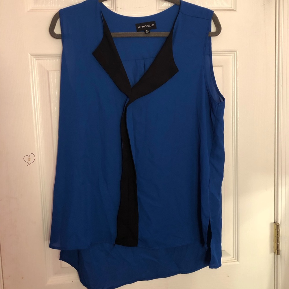 Blue sleeveless blouse